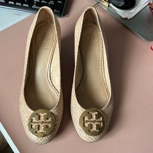 Tory Burch Neutral Sally Snakeskin Wedges